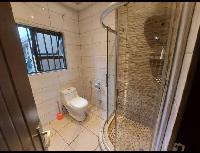 3 BEDROOM PROPERTY TO RENT IN LAUDIUM